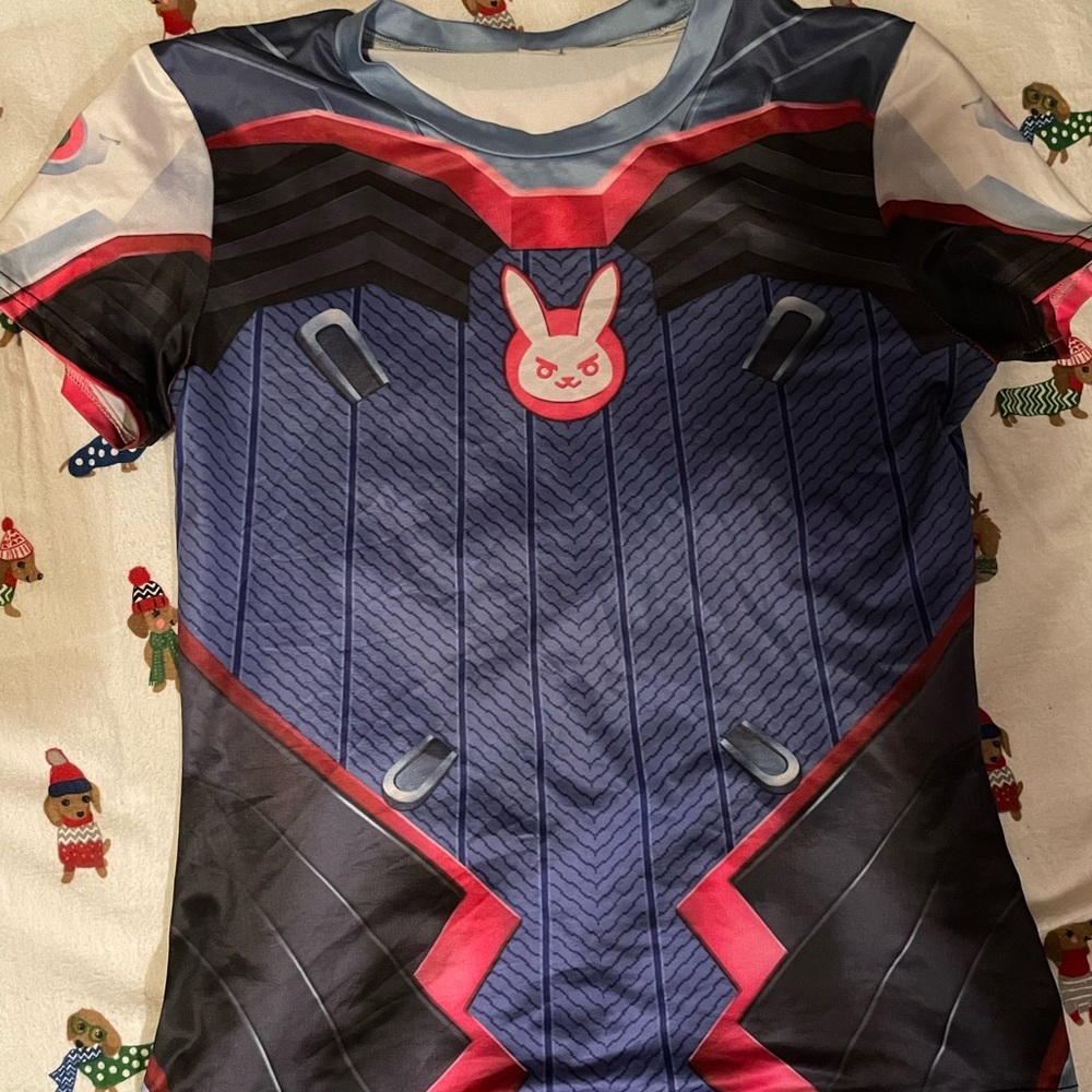 Large overwatch DVA workout top